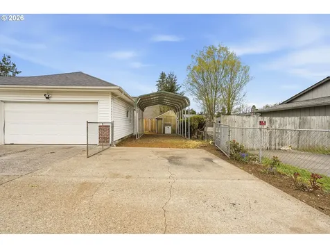 18505 NE Glisan Street Portland OR 97230