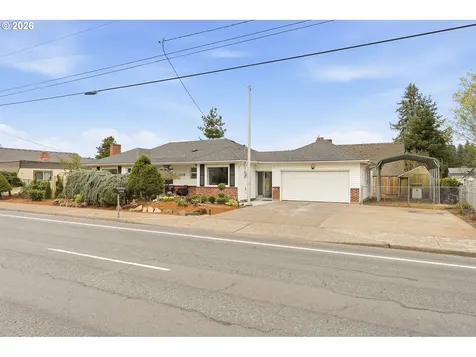 18505 NE Glisan Street Portland OR 97230