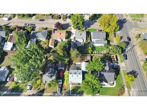 2424 Nixon Street Eugene OR 97403