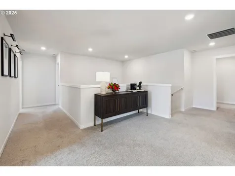 6904 NE 16th Avenue Vancouver WA 98665
