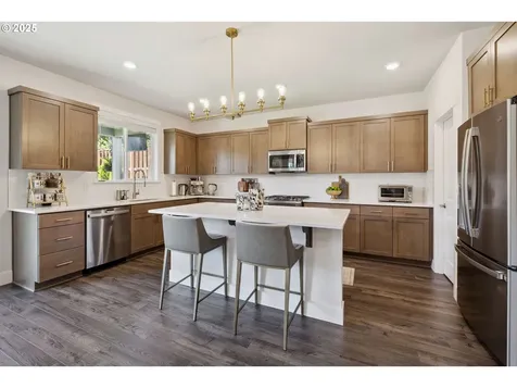 6904 NE 16th Avenue Vancouver WA 98665