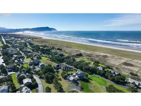 4580 Fairway Avenue Gearhart OR 97138