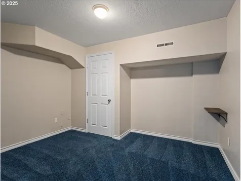 17575 SW Heatherwood Lane Sherwood OR 97140