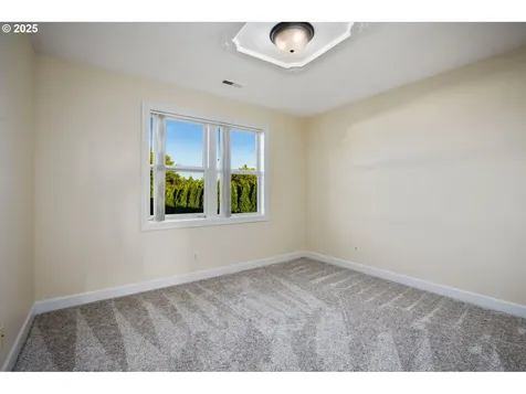 2326 NW Douglas Street Camas WA 98607