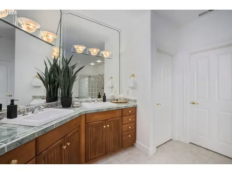 2326 NW Douglas Street Camas WA 98607