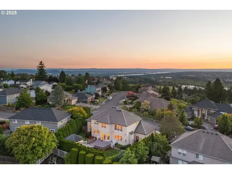2326 NW Douglas Street Camas WA 98607