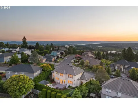 2326 NW Douglas Street Camas WA 98607