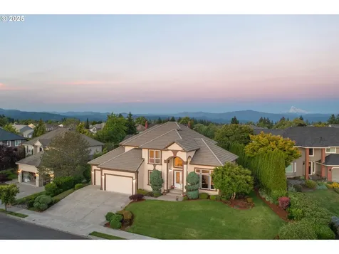 2326 NW Douglas Street Camas WA 98607