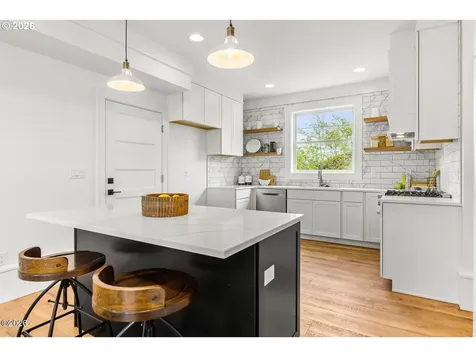 4930 SW Coast Avenue Lincoln City OR 97367