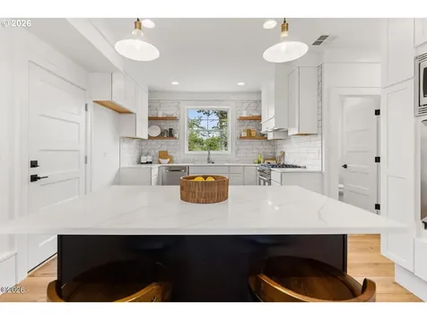 4930 SW Coast Avenue Lincoln City OR 97367