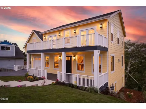 4930 SW Coast Avenue Lincoln City OR 97367