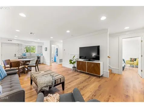 4930 SW Coast Avenue Lincoln City OR 97367