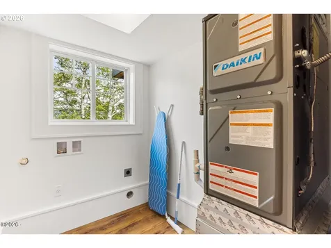 4930 SW Coast Avenue Lincoln City OR 97367