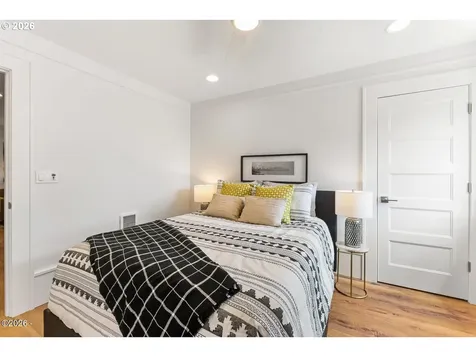 4930 SW Coast Avenue Lincoln City OR 97367
