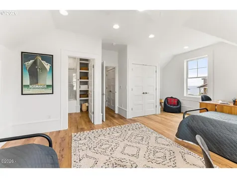 4930 SW Coast Avenue Lincoln City OR 97367