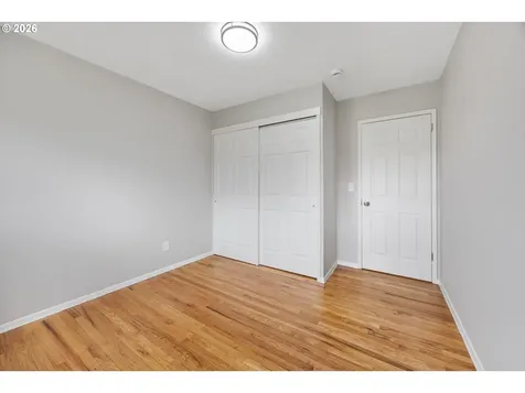 3911 N Attu Street Portland OR 97217
