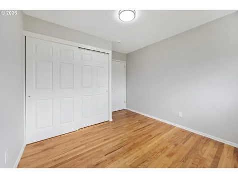 3911 N Attu Street Portland OR 97217