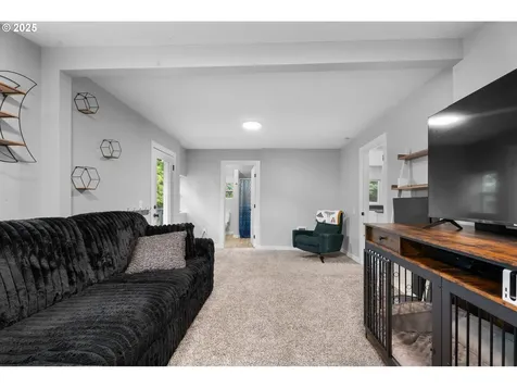 463 K Street Washougal WA 98671