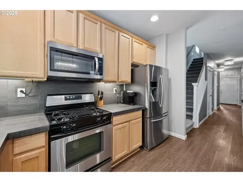 3441 SE Pinewood Avenue Hillsboro OR 97123