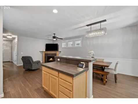 3441 SE Pinewood Avenue Hillsboro OR 97123