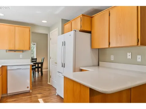 802 Edinburgh Court Kelso WA 98626