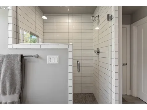 7208 SW 28th Avenue Portland OR 97219