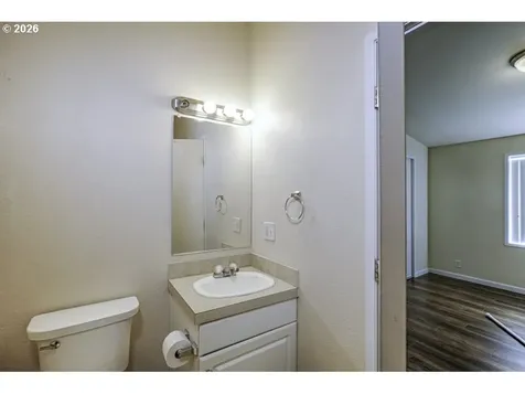 714 N Santiam Highway Gates OR 97346