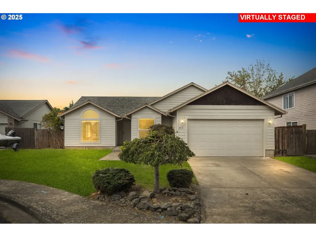 2515 Roanoke Street Woodburn OR 97071