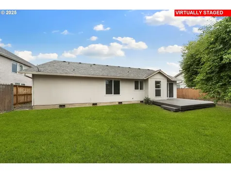 2515 Roanoke Street Woodburn OR 97071