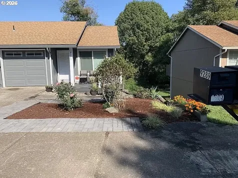 9295 SW Hill Street Portland OR 97223