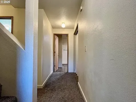 9295 SW Hill Street Portland OR 97223