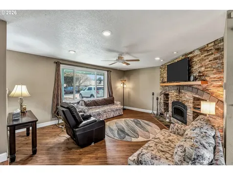 110 Cherry Blossom Lane Woodland WA 98674