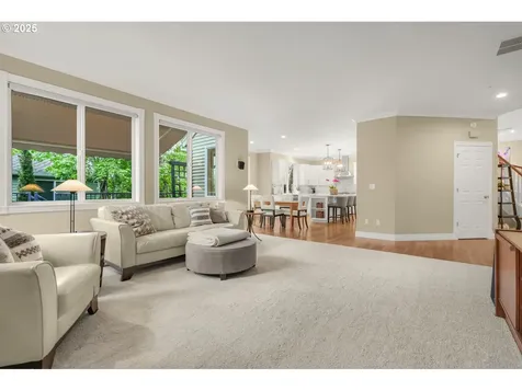 14082 NW Lakeview Drive Portland OR 97229