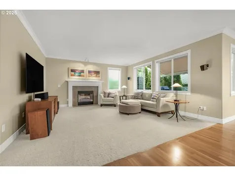 14082 NW Lakeview Drive Portland OR 97229