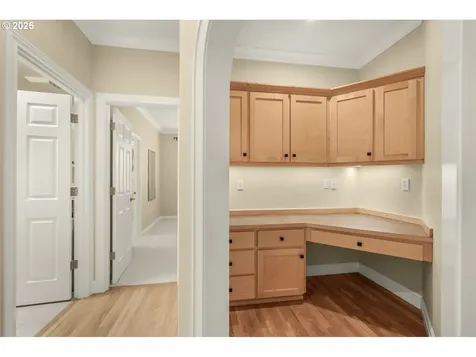 14082 NW Lakeview Drive Portland OR 97229