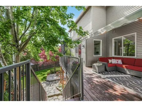 14082 NW Lakeview Drive Portland OR 97229