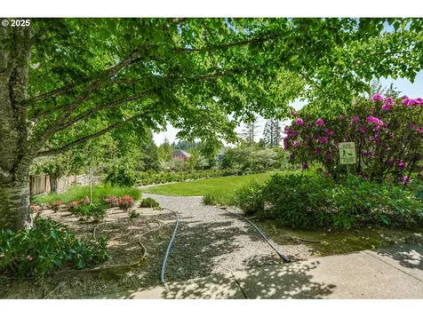14082 NW Lakeview Drive Portland OR 97229