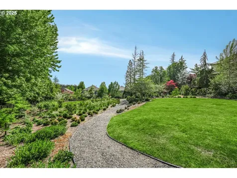 14082 NW Lakeview Drive Portland OR 97229