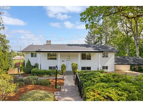 2405 W 22nd Avenue Eugene OR 97405
