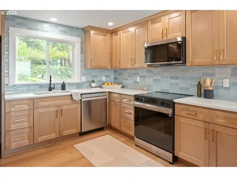 2405 W 22nd Avenue Eugene OR 97405