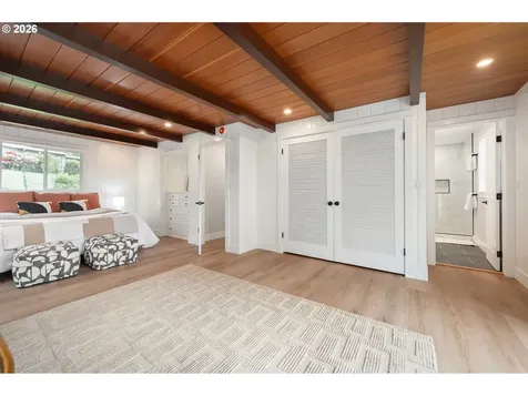 2405 W 22nd Avenue Eugene OR 97405