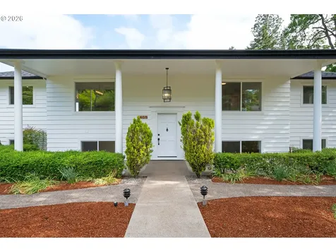 2405 W 22nd Avenue Eugene OR 97405