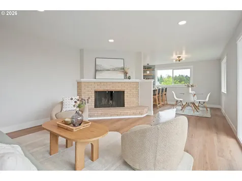 2405 W 22nd Avenue Eugene OR 97405