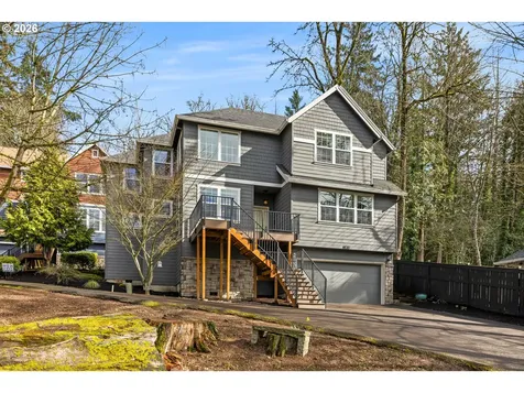 11530 SW 61st Avenue Portland OR 97219