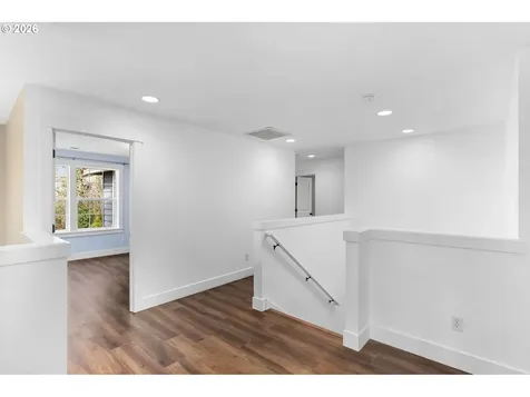 11530 SW 61st Avenue Portland OR 97219