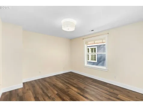 11530 SW 61st Avenue Portland OR 97219