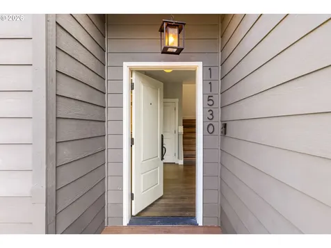 11530 SW 61st Avenue Portland OR 97219