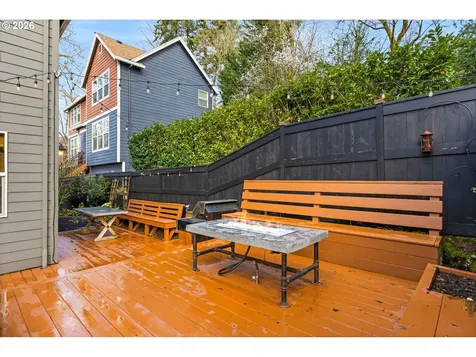 11530 SW 61st Avenue Portland OR 97219