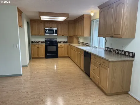 7115 SW 173rd Avenue Beaverton OR 97007