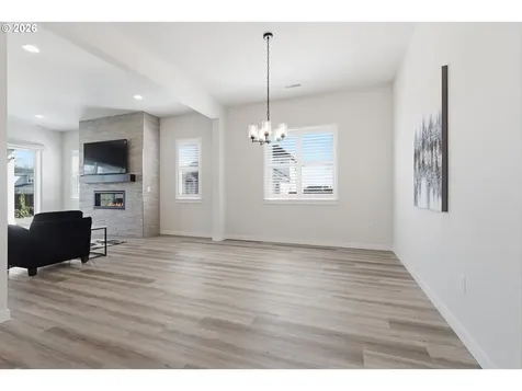 8609 NE 182nd Place Vancouver WA 98682
